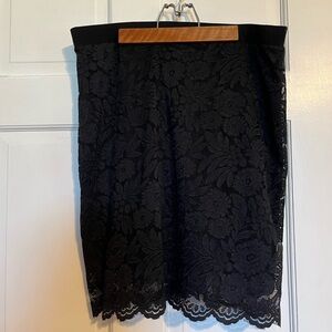 Charlie Paige Black Floral Lace Pencil Skirt